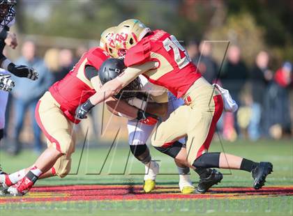 Thumbnail 1 in Paramus Catholic @ Bergen Catholic photogallery.