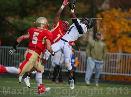Thumbnail 3 in Paramus Catholic @ Bergen Catholic photogallery.