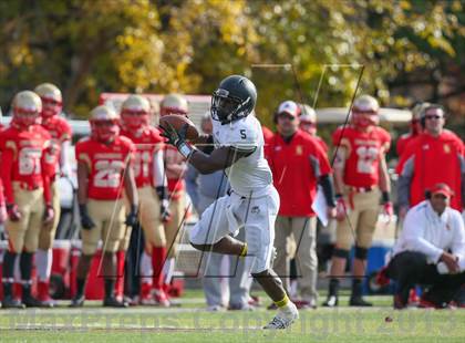 Thumbnail 2 in Paramus Catholic @ Bergen Catholic photogallery.