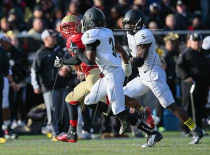 Thumbnail 3 in Paramus Catholic @ Bergen Catholic photogallery.