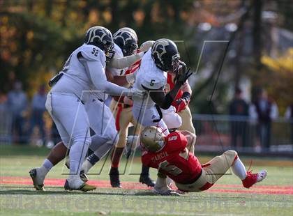 Thumbnail 1 in Paramus Catholic @ Bergen Catholic photogallery.