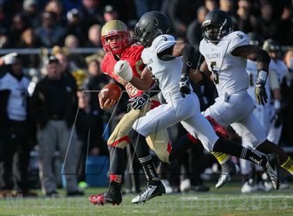 Thumbnail 2 in Paramus Catholic @ Bergen Catholic photogallery.