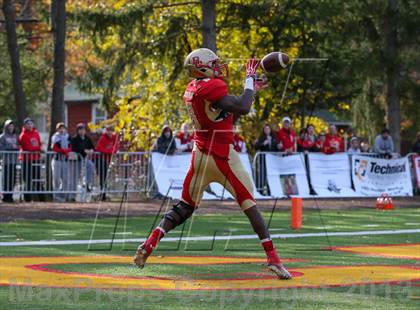 Thumbnail 2 in Paramus Catholic @ Bergen Catholic photogallery.