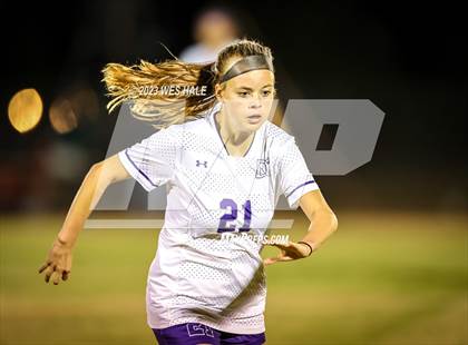 Thumbnail 1 in DeSoto Central @ Center Hill photogallery.
