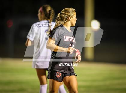 Thumbnail 3 in DeSoto Central @ Center Hill photogallery.