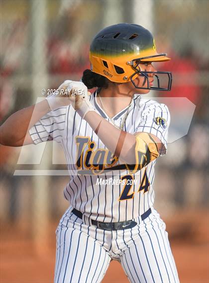 Thumbnail 2 in Granite Bay @ Inderkum photogallery.