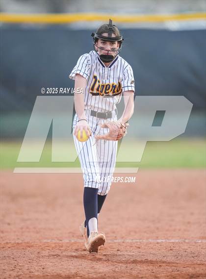 Thumbnail 1 in Granite Bay @ Inderkum photogallery.