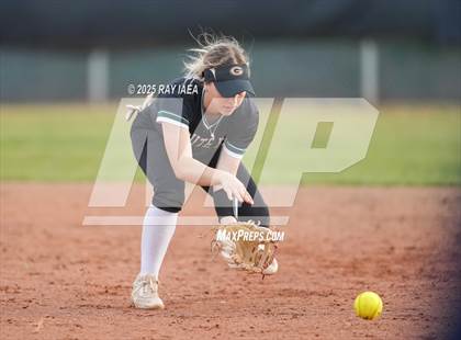 Thumbnail 1 in Granite Bay @ Inderkum photogallery.