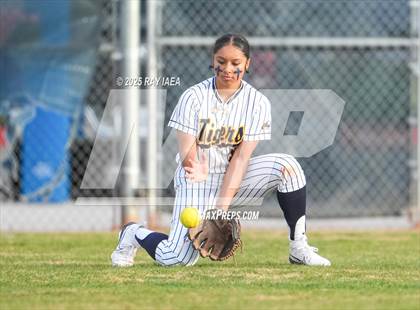 Thumbnail 2 in Granite Bay @ Inderkum photogallery.