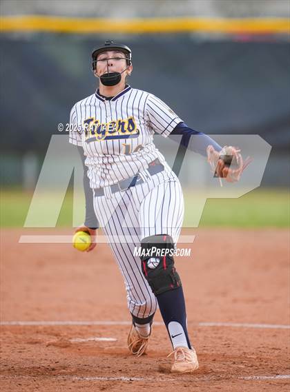 Thumbnail 1 in Granite Bay @ Inderkum photogallery.