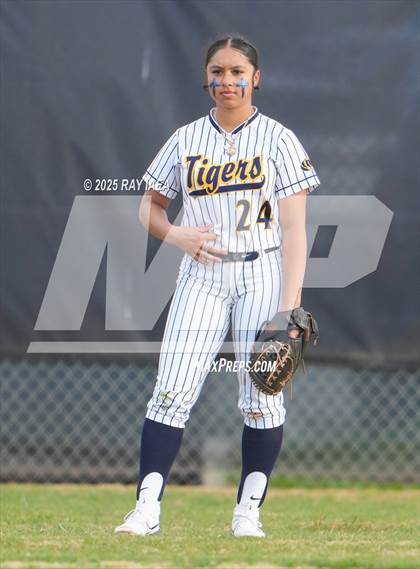 Thumbnail 3 in Granite Bay @ Inderkum photogallery.