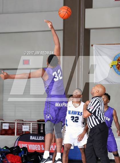 Thumbnail 1 in Morton Ranch vs. Hebron (McDonald's Texas Invitational) photogallery.