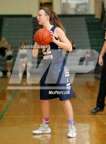 Thumbnail 2 in Elkhorn South @ Lincoln Southwest photogallery.