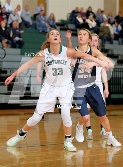 Thumbnail 2 in Elkhorn South @ Lincoln Southwest photogallery.