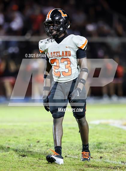 Thumbnail 2 in Lakeland @ Lake Gibson photogallery.