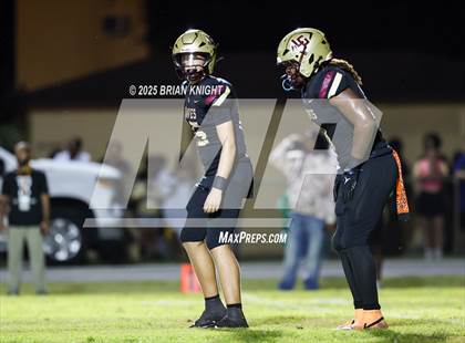 Thumbnail 3 in Lakeland @ Lake Gibson photogallery.