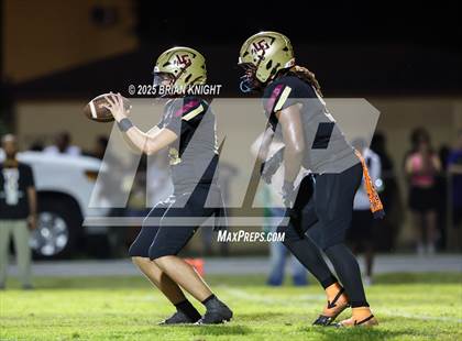 Thumbnail 1 in Lakeland @ Lake Gibson photogallery.