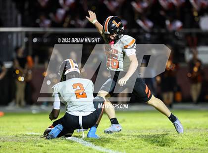 Thumbnail 1 in Lakeland @ Lake Gibson photogallery.