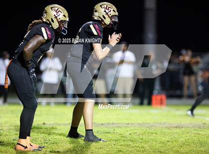 Thumbnail 2 in Lakeland @ Lake Gibson photogallery.