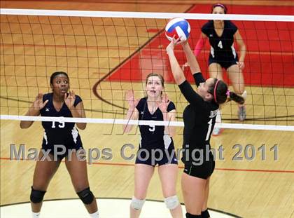 Thumbnail 1 in Berean Christian @ Salesian (CIF NCS D4 Playoffs) photogallery.