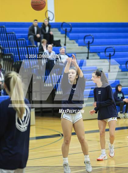 Thumbnail 3 in Somers vs Pelham (NYSPHSAA Section 1 Class AA Quarter Final) photogallery.
