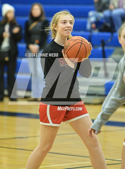 Thumbnail 3 in Somers vs Pelham (NYSPHSAA Section 1 Class AA Quarter Final) photogallery.