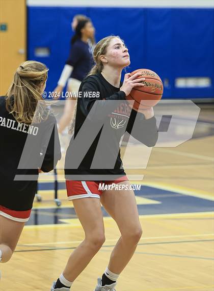 Thumbnail 3 in Somers vs Pelham (NYSPHSAA Section 1 Class AA Quarter Final) photogallery.