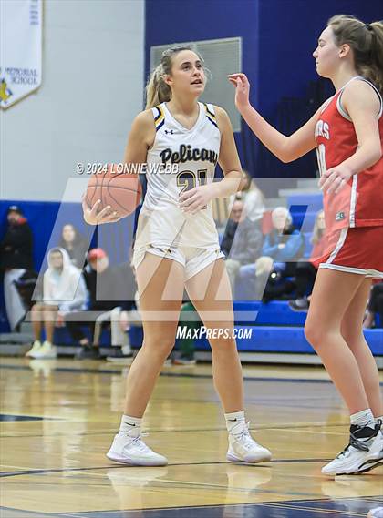 Thumbnail 1 in Somers vs Pelham (NYSPHSAA Section 1 Class AA Quarter Final) photogallery.
