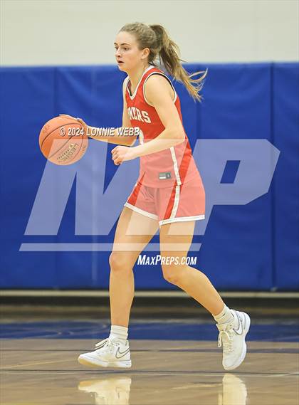 Thumbnail 2 in Somers vs Pelham (NYSPHSAA Section 1 Class AA Quarter Final) photogallery.