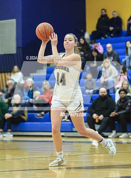 Thumbnail 3 in Somers vs Pelham (NYSPHSAA Section 1 Class AA Quarter Final) photogallery.