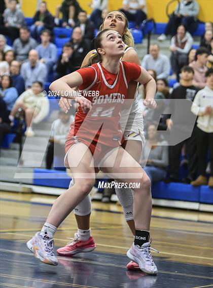 Thumbnail 2 in Somers vs Pelham (NYSPHSAA Section 1 Class AA Quarter Final) photogallery.