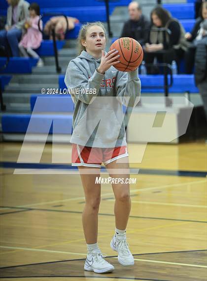 Thumbnail 1 in Somers vs Pelham (NYSPHSAA Section 1 Class AA Quarter Final) photogallery.