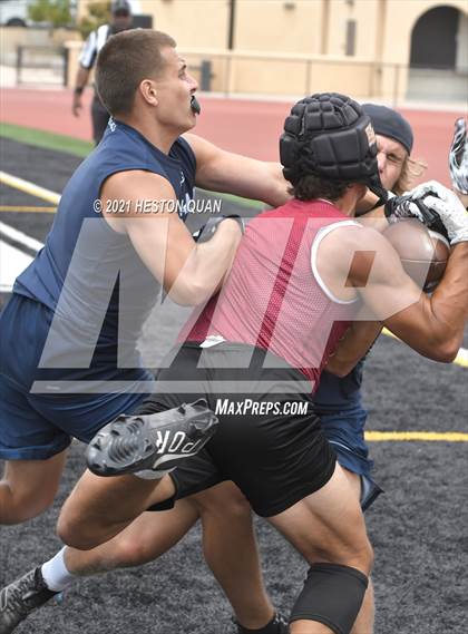 Thumbnail 2 in El Modena vs. Chino Hills (Huntington Beach Tournament) photogallery.