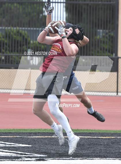 Thumbnail 3 in El Modena vs. Chino Hills (Huntington Beach Tournament) photogallery.