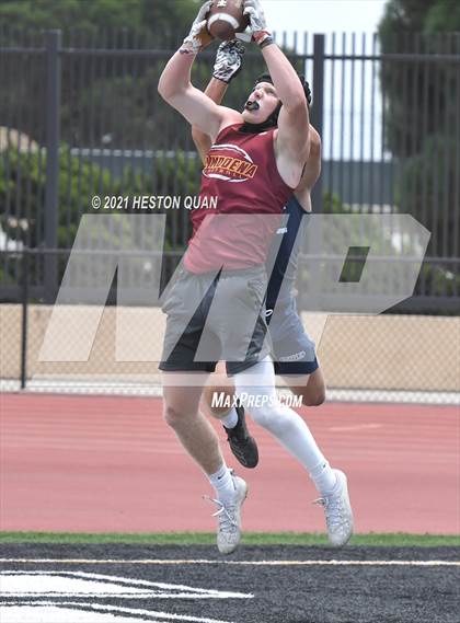Thumbnail 2 in El Modena vs. Chino Hills (Huntington Beach Tournament) photogallery.
