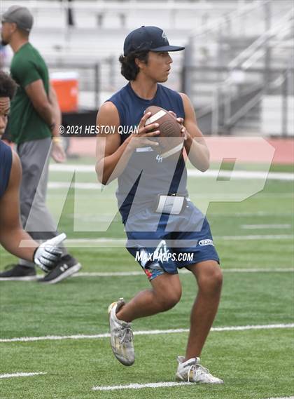 Thumbnail 3 in El Modena vs. Chino Hills (Huntington Beach Tournament) photogallery.