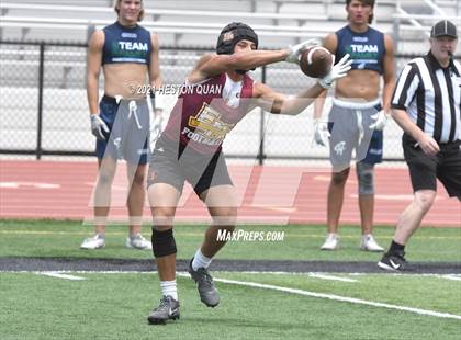 Thumbnail 3 in El Modena vs. Chino Hills (Huntington Beach Tournament) photogallery.