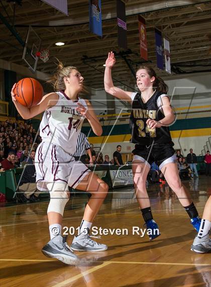 Thumbnail 1 in Wantagh vs North Shore (Section 8 Class A Final) photogallery.