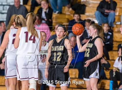 Thumbnail 3 in Wantagh vs North Shore (Section 8 Class A Final) photogallery.