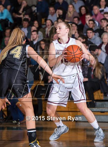 Thumbnail 3 in Wantagh vs North Shore (Section 8 Class A Final) photogallery.