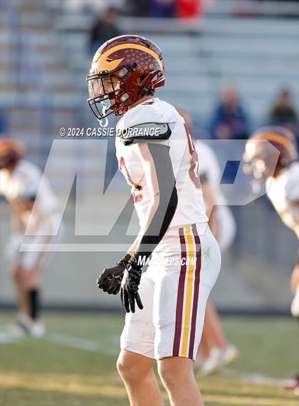 Thumbnail 2 in Windsor @ Pomona (CHSAA 3A Quarter Finals) photogallery.