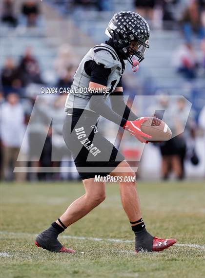 Thumbnail 3 in Windsor @ Pomona (CHSAA 3A Quarter Finals) photogallery.