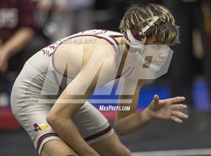 Thumbnail 3 in UIL Boys Wrestling Region 4 Finals (Day 2) photogallery.
