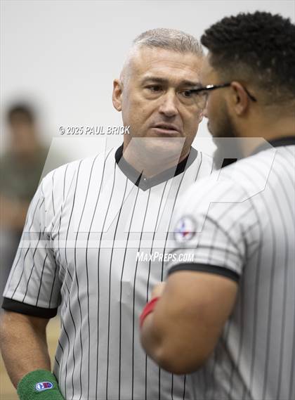 Thumbnail 1 in UIL Boys Wrestling Region 4 Finals (Day 2) photogallery.
