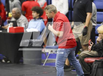 Thumbnail 2 in UIL Boys Wrestling Region 4 Finals (Day 2) photogallery.