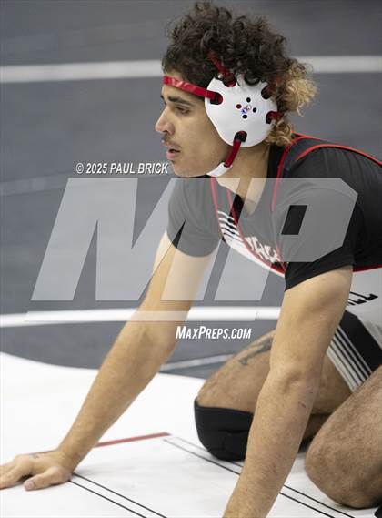 Thumbnail 3 in UIL Boys Wrestling Region 4 Finals (Day 2) photogallery.