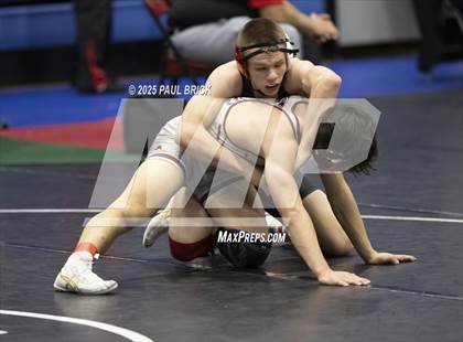 Thumbnail 1 in UIL Boys Wrestling Region 4 Finals (Day 2) photogallery.
