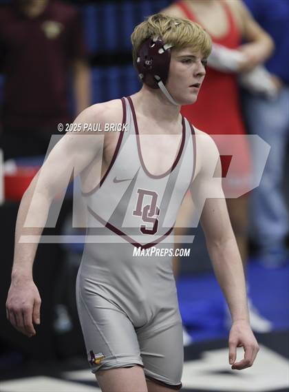 Thumbnail 3 in UIL Boys Wrestling Region 4 Finals (Day 2) photogallery.