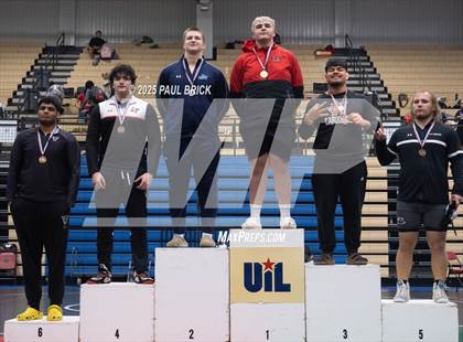 Thumbnail 3 in UIL Boys Wrestling Region 4 Finals (Day 2) photogallery.