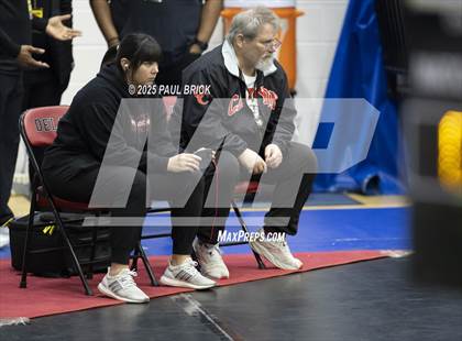 Thumbnail 2 in UIL Boys Wrestling Region 4 Finals (Day 2) photogallery.